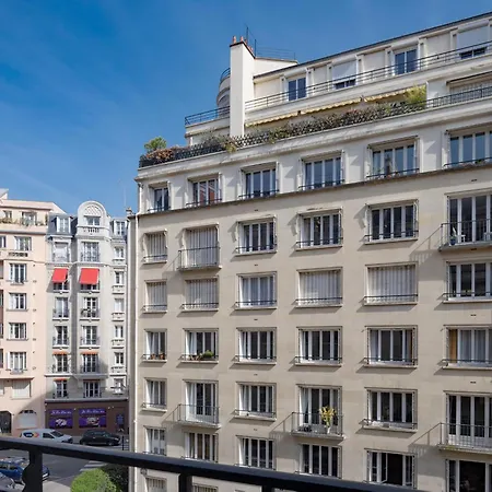 Center - Prestige Rousseau Appartement