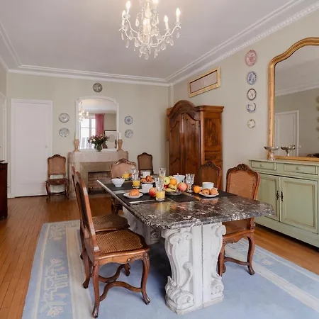 Center - Prestige Rousseau Appartement *